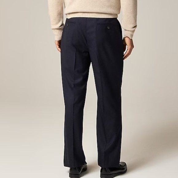 J crew deep navy Kenmare Relaxed-fit suit pant in Italian wool - Picture 3 of 6